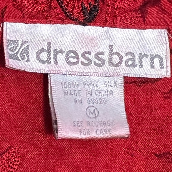 Dressbarn Womens Rich Red Button Down Shirt 100% Pure Silk Floral Paisley Preppy - Picture 5 of 14